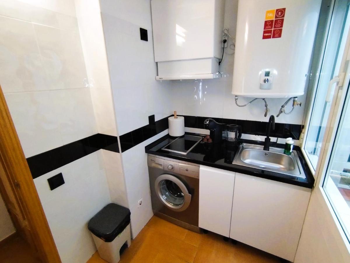 Puerta Del Sol - Apartamento Para 4 Madrid Dış mekan fotoğraf